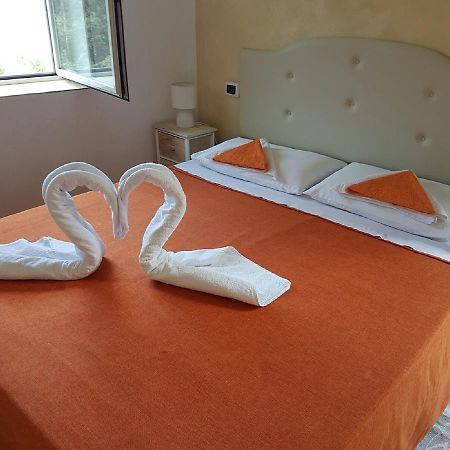 Casolare Al Porto Hotell Tropea Exteriör bild