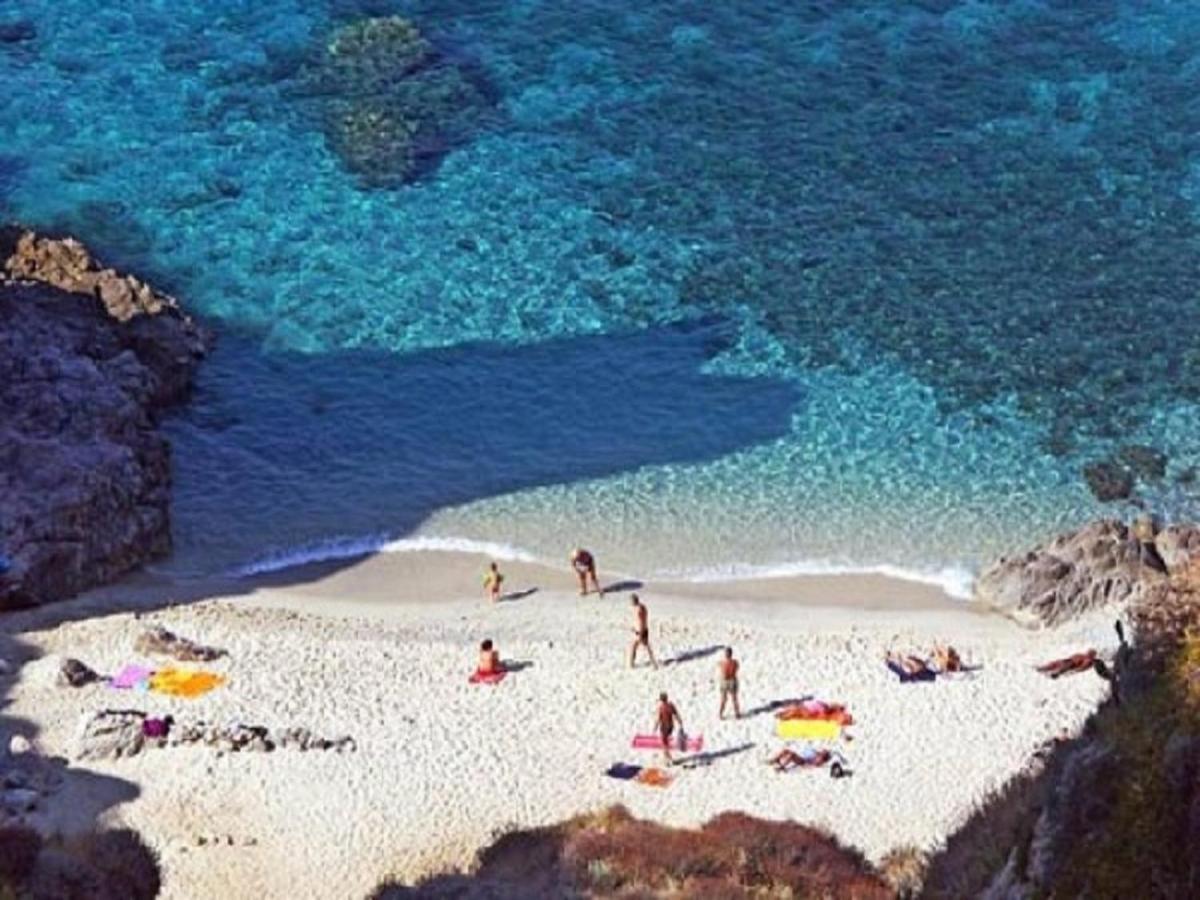 Casolare Al Porto Hotell Tropea Exteriör bild